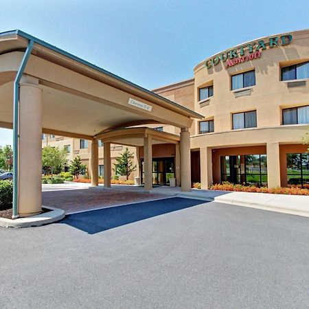 คอร์ตยาร์ด ฮาร์ริสบูร์ก เวสต์/เมคานิกส์บูร์ก Hotel แมคานิกส์เบิร์ก ภายนอก รูปภาพ